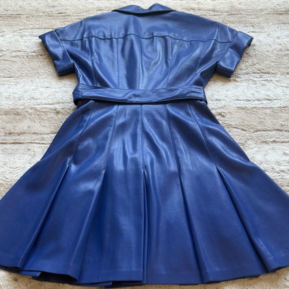 Alice + Olivia Shirley Faux-Leather Mini Shirtdress in Royal Size 2 - Picture 7 of 16